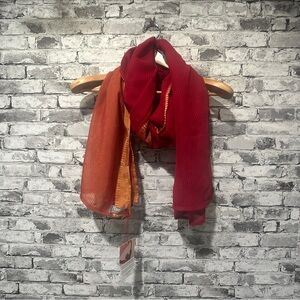 NWT Sudara Red and Orange Scarf